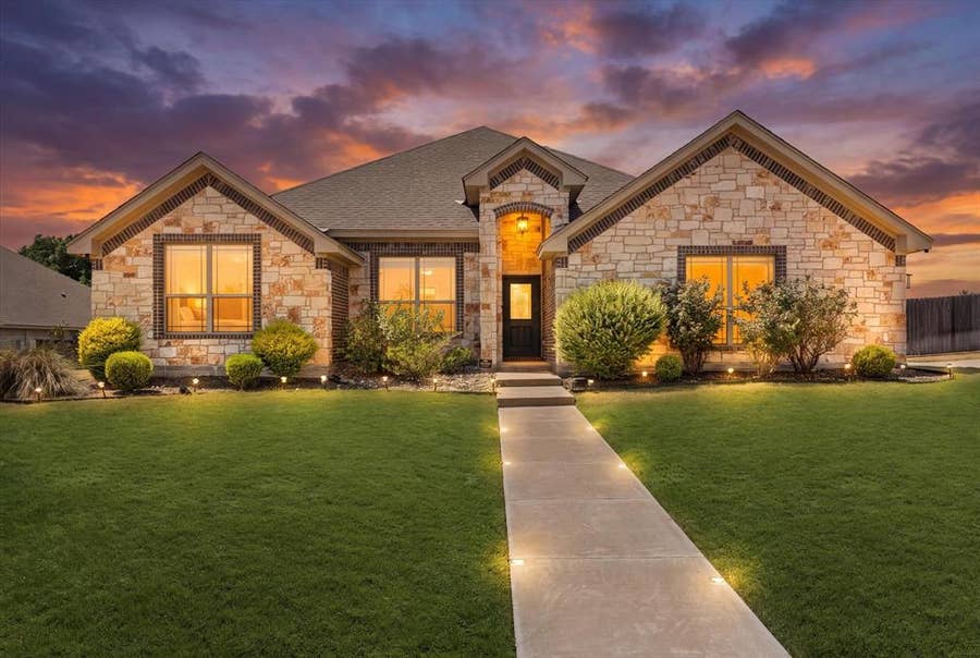 Property photo for 125 Mini Road, Lorena, TX