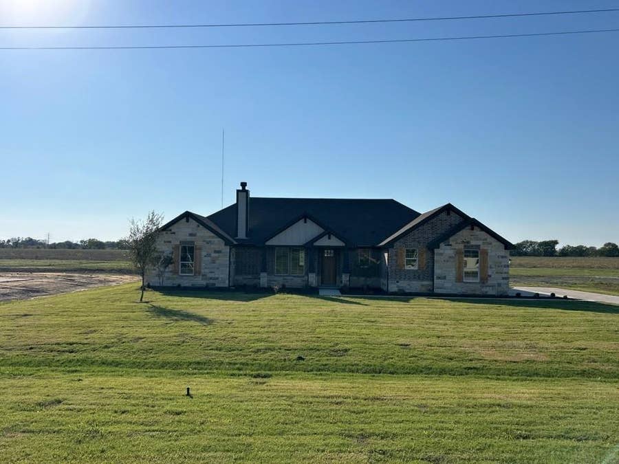 Property photo for 8619 County Road 623, Blue Ridge, TX