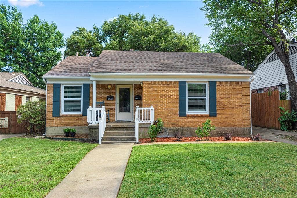 6206 Winton Street, Dallas, TX 75214 6206 Is On The Left When You're Facing The Duplex.