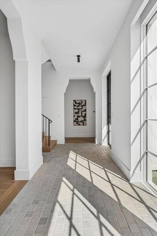 6031 Lupton Drive, Dallas, TX 75225 6031 Lupton Drive, Dallas, TX 75225