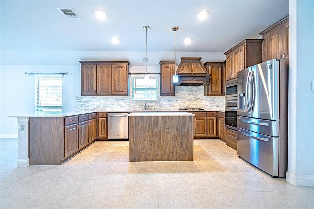 11004 Brownwood Place, McKinney, TX 75071 11004 Brownwood Place, McKinney, TX 75071