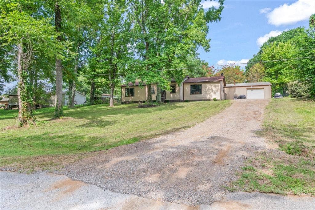13379 County Road 3140, Tyler, TX 75706 13379 County Road 3140, Tyler, TX 75706