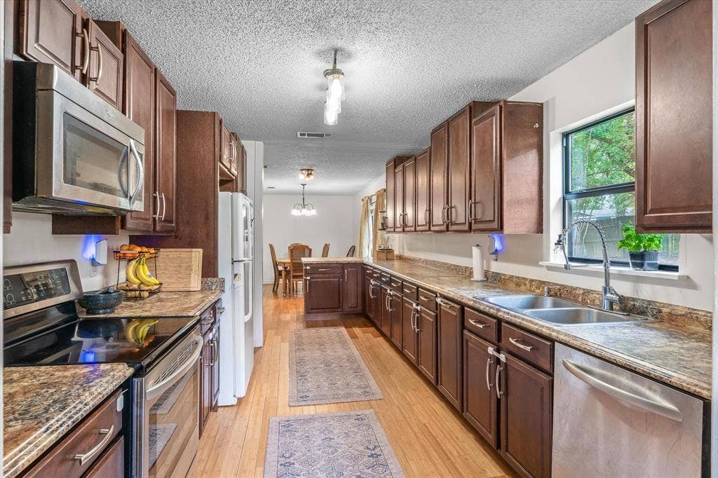 13379 County Road 3140, Tyler, TX 75706 13379 County Road 3140, Tyler, TX 75706