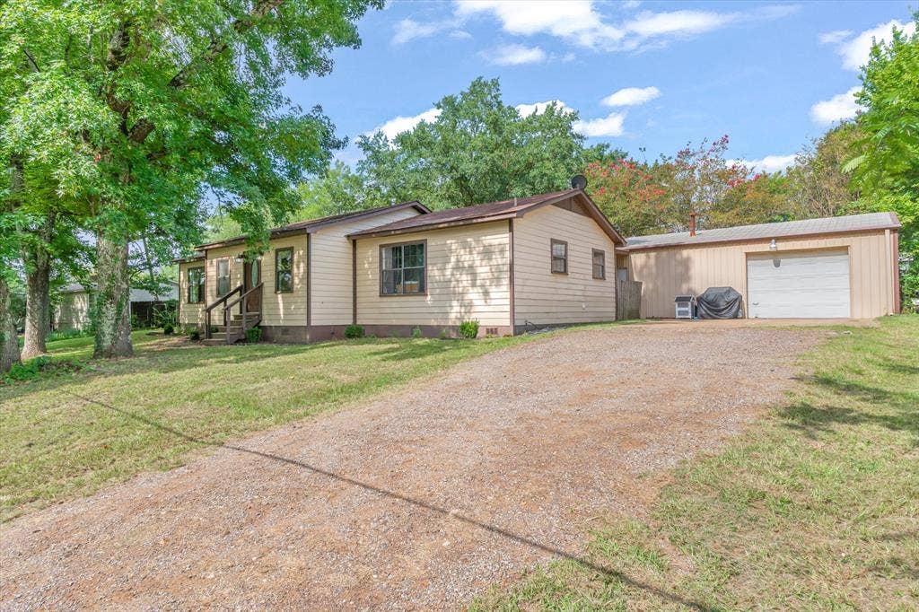 13379 County Road 3140, Tyler, TX 75706 13379 County Road 3140, Tyler, TX 75706