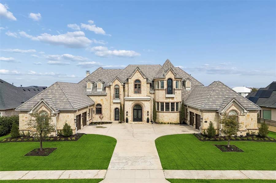 Property photo for 2032 Courtland Drive, Frisco, TX