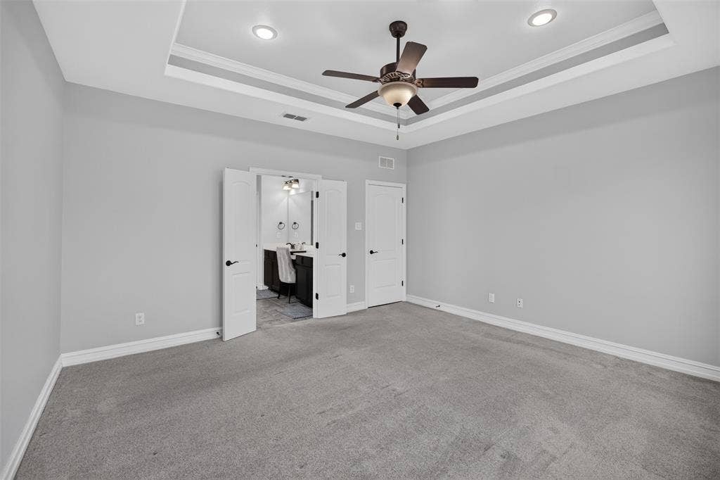 8125 Charford Drive, Fort Worth, TX 76131 PRIMARY BEDROOM WITH TREY CEILING