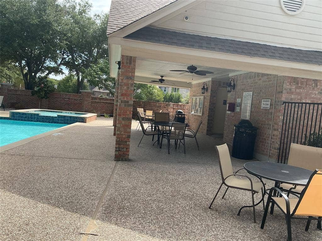 4005 Desert Mountain Drive, Plano, TX 75093 community pool with little pool for kids also, seating area and restroom.