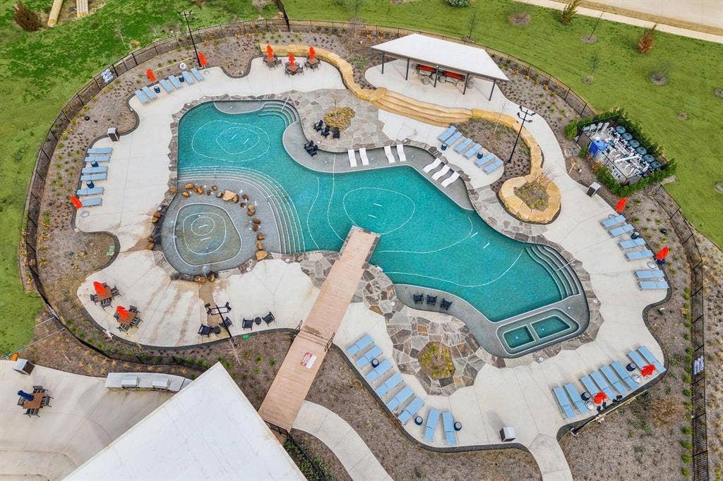 812 Llano Falls Drive, McKinney, TX 75071 812 Llano Falls Drive, McKinney, TX 75071
