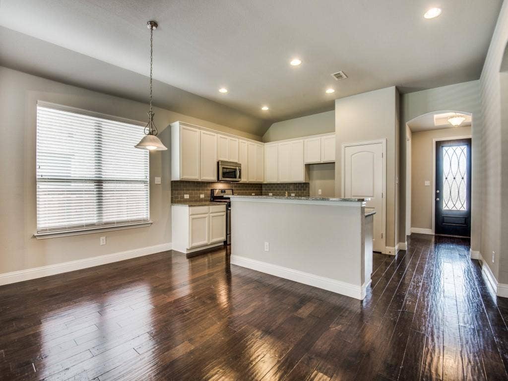 812 Llano Falls Drive, McKinney, TX 75071 812 Llano Falls Drive, McKinney, TX 75071