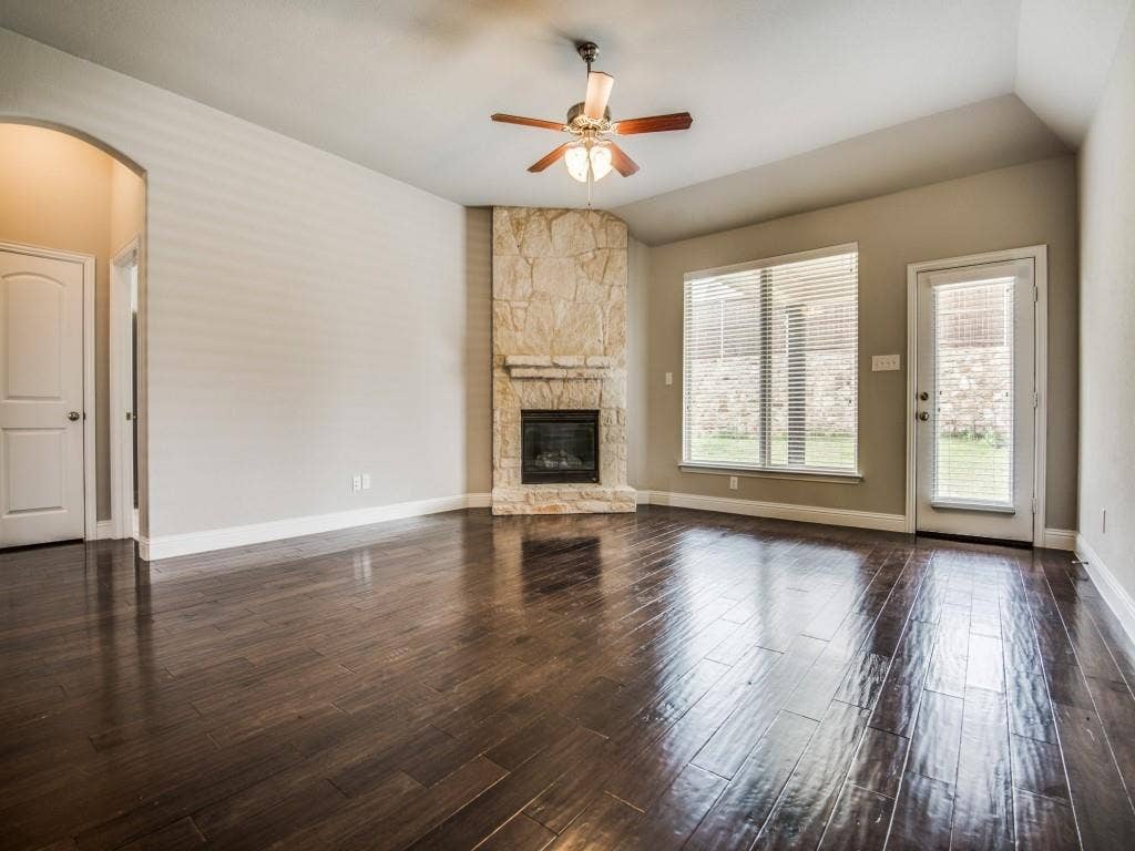 812 Llano Falls Drive, McKinney, TX 75071 812 Llano Falls Drive, McKinney, TX 75071