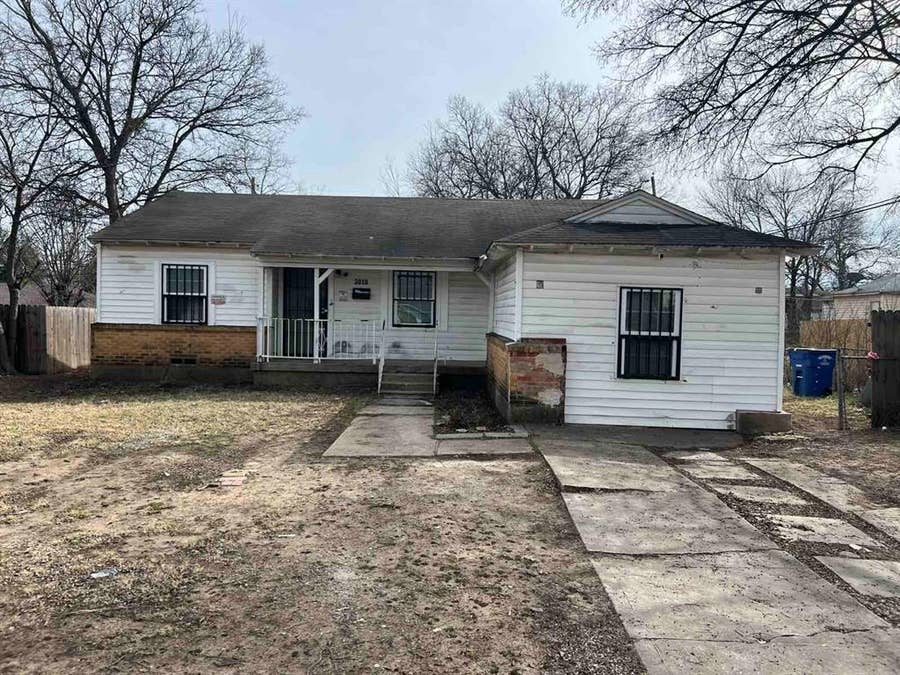 Property photo for 3010 Modree Avenue, Dallas, TX