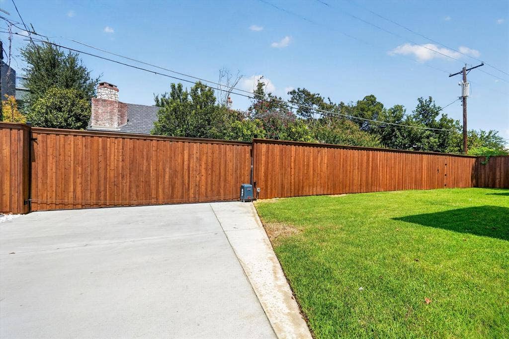 6429 Royal Lane, Dallas, TX 75230 Fully enclosed backyard.