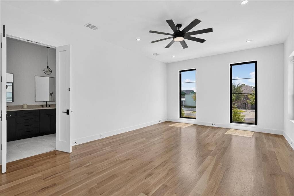 6429 Royal Lane, Dallas, TX 75230 Second Primary Suite