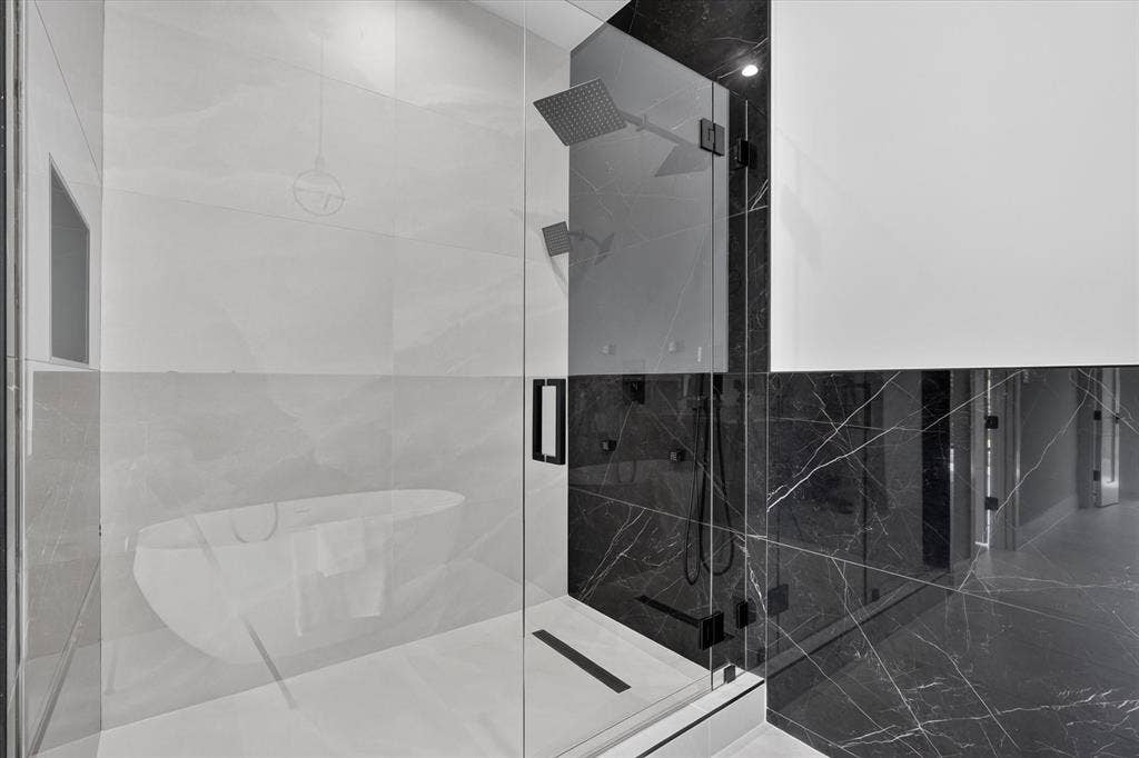 6429 Royal Lane, Dallas, TX 75230 Second Primary Bath