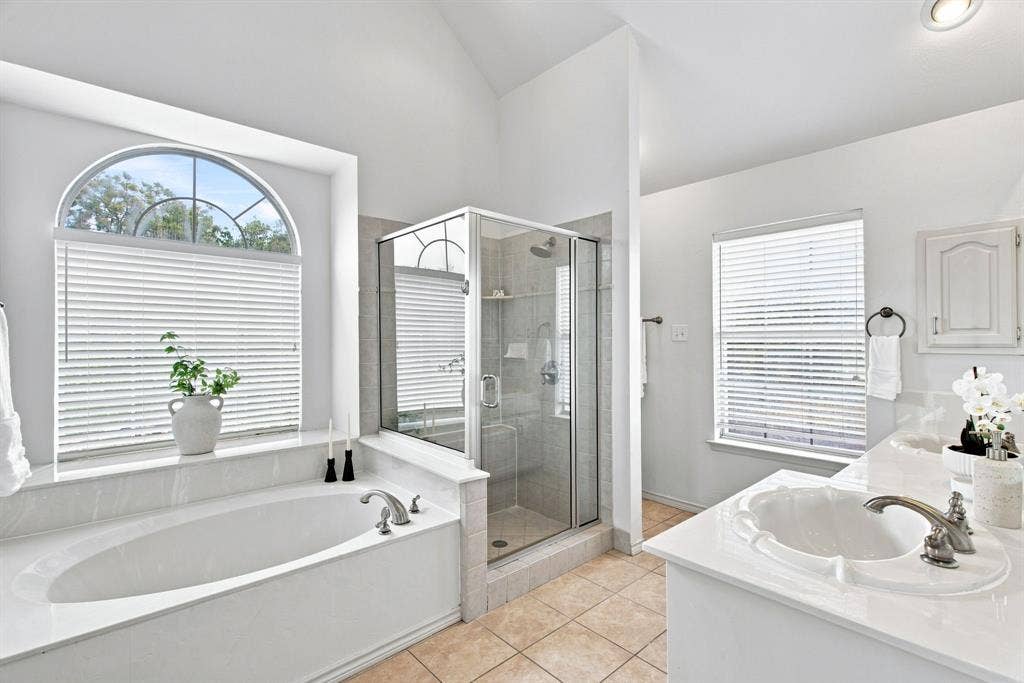 8716 Falls Road, Irving, TX 75063 8716 Falls Road, Irving, TX 75063