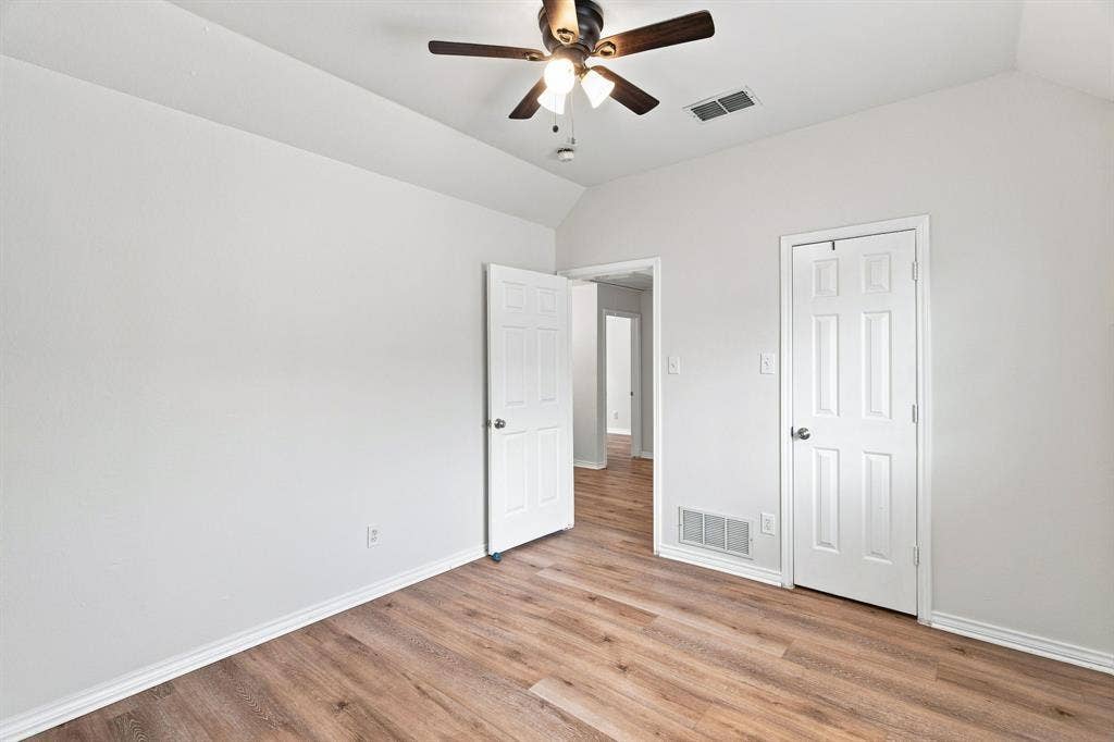 8716 Falls Road, Irving, TX 75063 8716 Falls Road, Irving, TX 75063