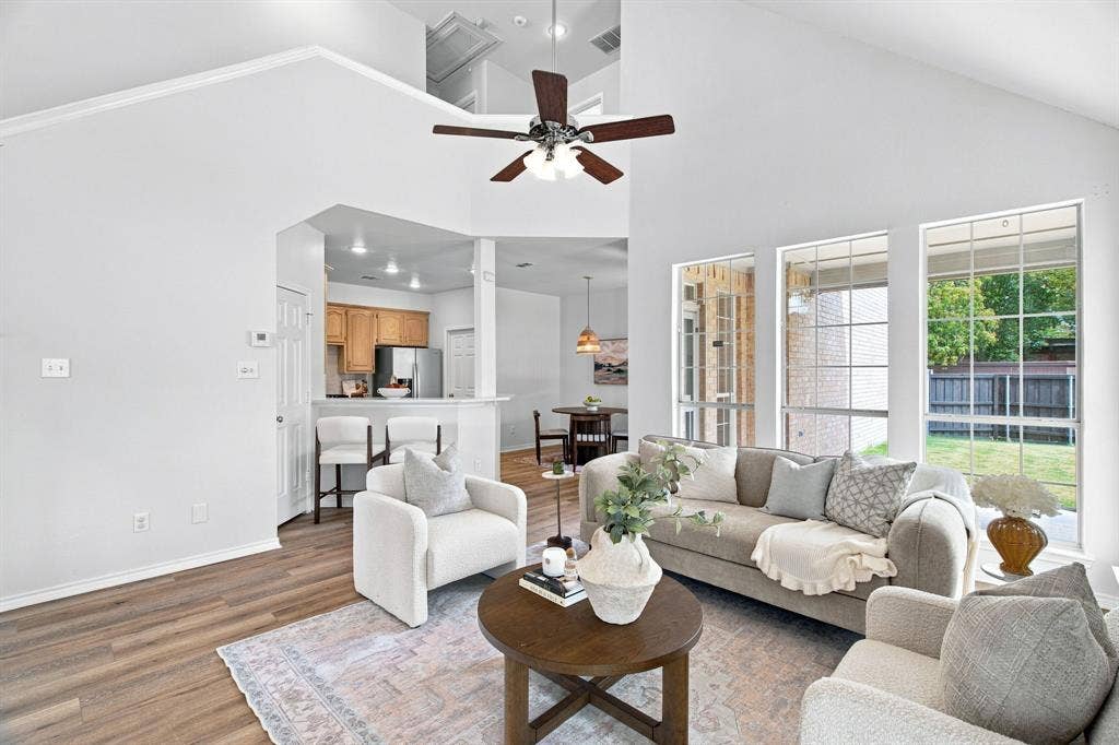 8716 Falls Road, Irving, TX 75063 8716 Falls Road, Irving, TX 75063
