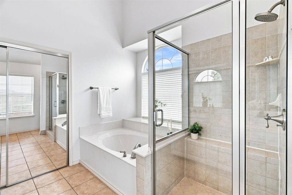 8716 Falls Road, Irving, TX 75063 8716 Falls Road, Irving, TX 75063