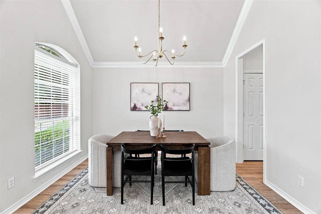 8716 Falls Road, Irving, TX 75063 8716 Falls Road, Irving, TX 75063