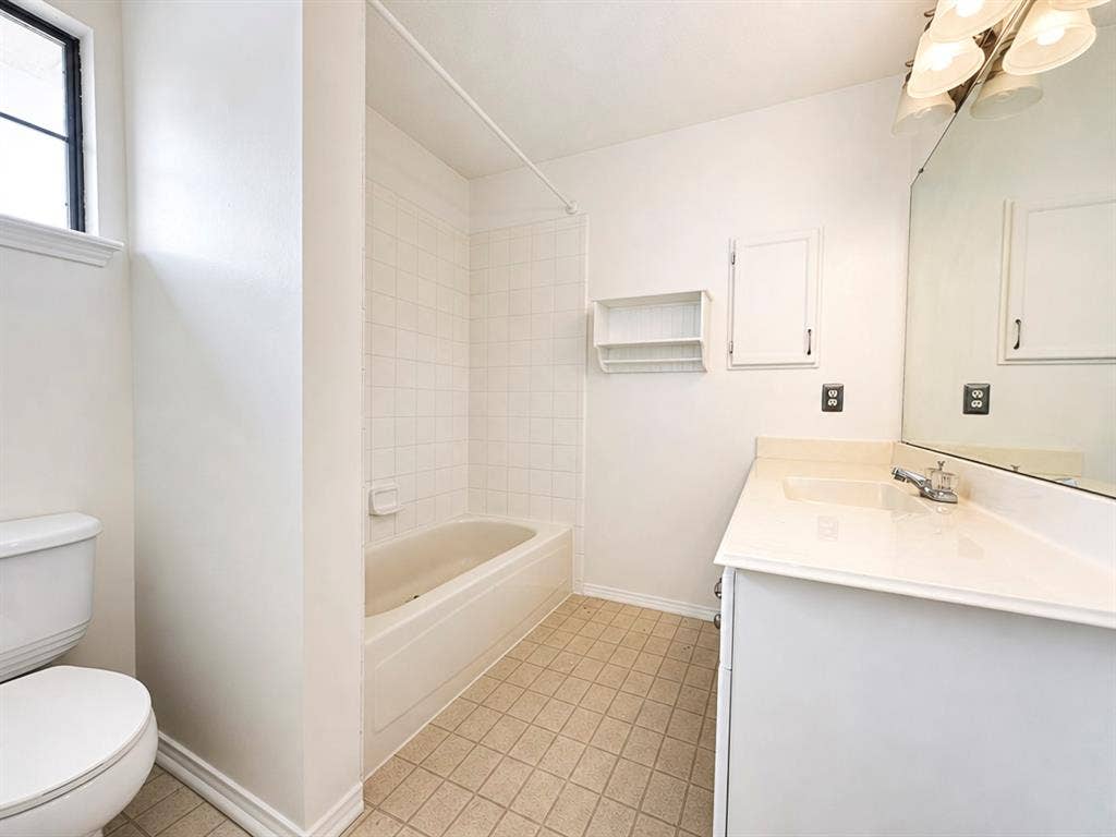 6024 Longley Court, Dallas, TX 75252 6024 Longley Court, Dallas, TX 75252