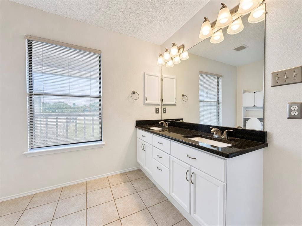 6024 Longley Court, Dallas, TX 75252 6024 Longley Court, Dallas, TX 75252