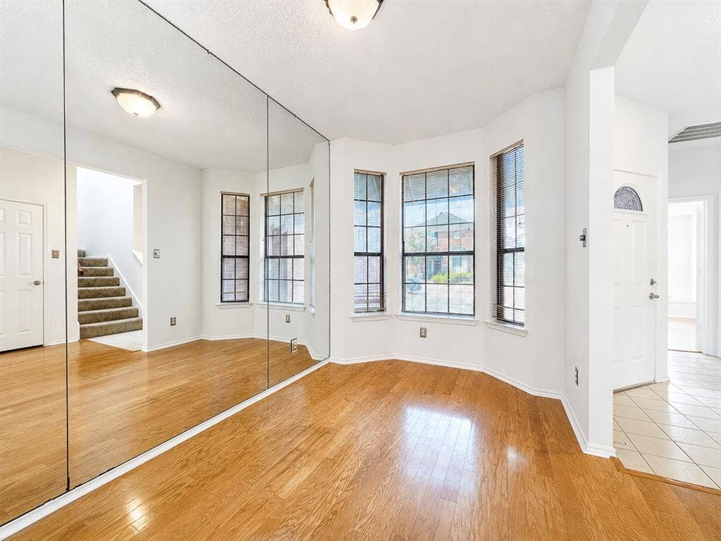 6024 Longley Court, Dallas, TX 75252 6024 Longley Court, Dallas, TX 75252