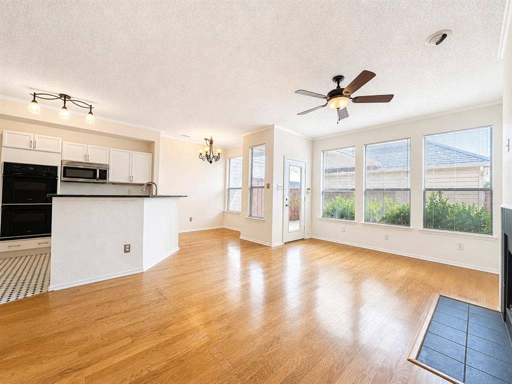 6024 Longley Court, Dallas, TX 75252 6024 Longley Court, Dallas, TX 75252