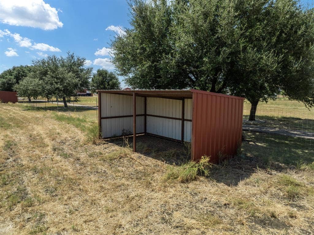 5112 Old Caufield Ranch Road, McGregor, TX 76657 5112 Old Caufield Ranch Road, McGregor, TX 76657