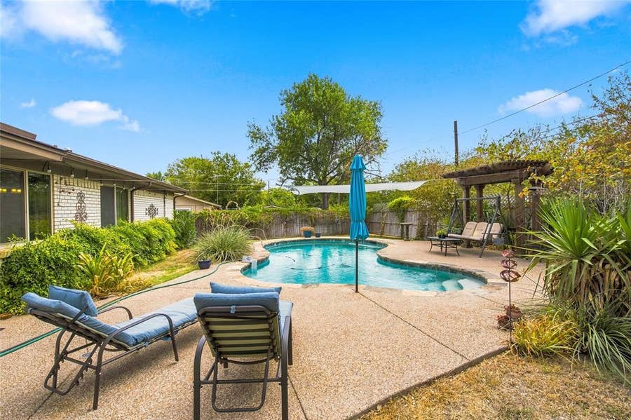 Property photo for 628 Apollo Drive, Denton, TX