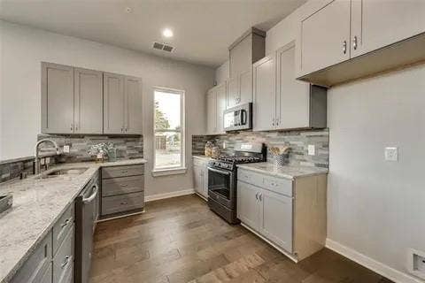 5805 Rivendell Drive, Frisco, TX 75035