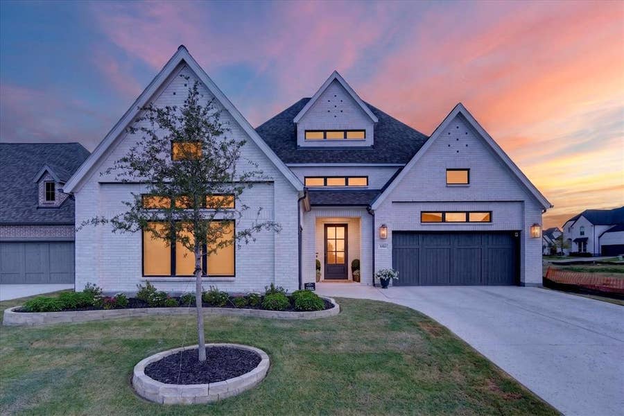 Property photo for 1026 Upland Court, Rockwall, TX