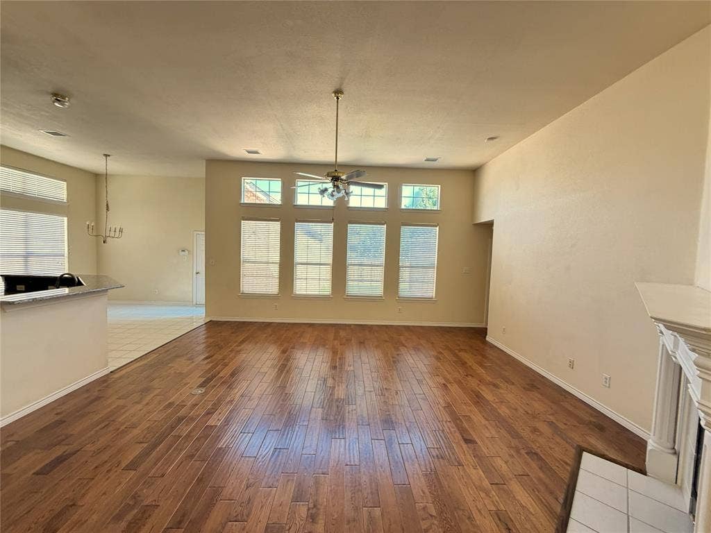 4413 Jenkins Drive, Plano, TX 75024 4413 Jenkins Drive, Plano, TX 75024
