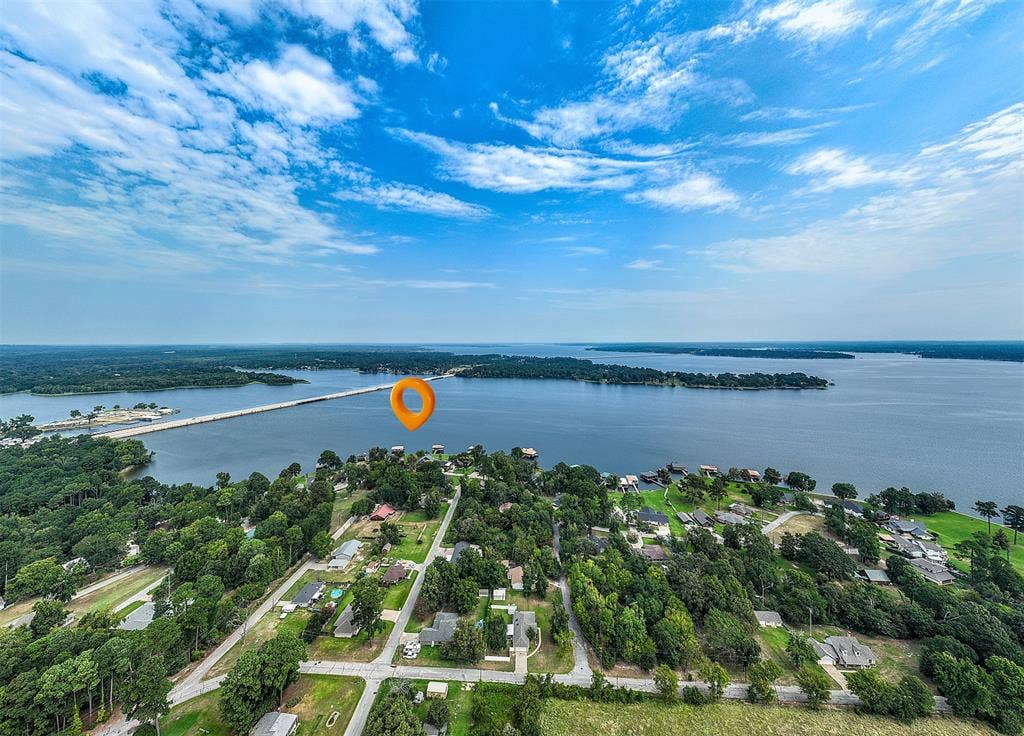 22451 Cherry Lane, Frankston, TX 75763