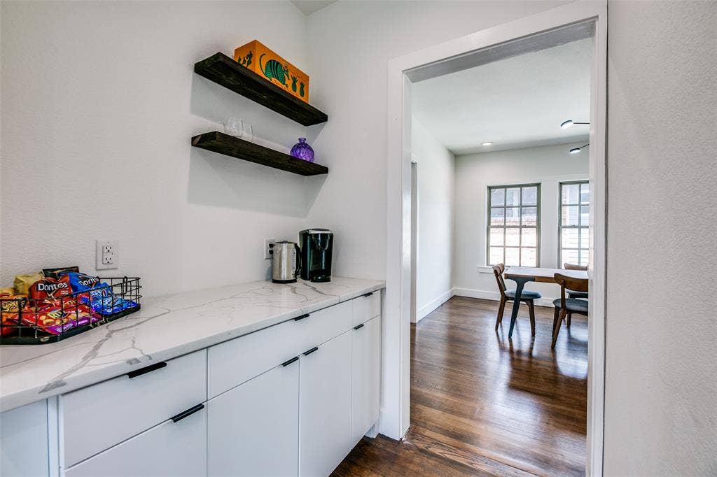 4106 Swiss Avenue, Dallas, TX 75204 4106 Swiss Avenue, Dallas, TX 75204