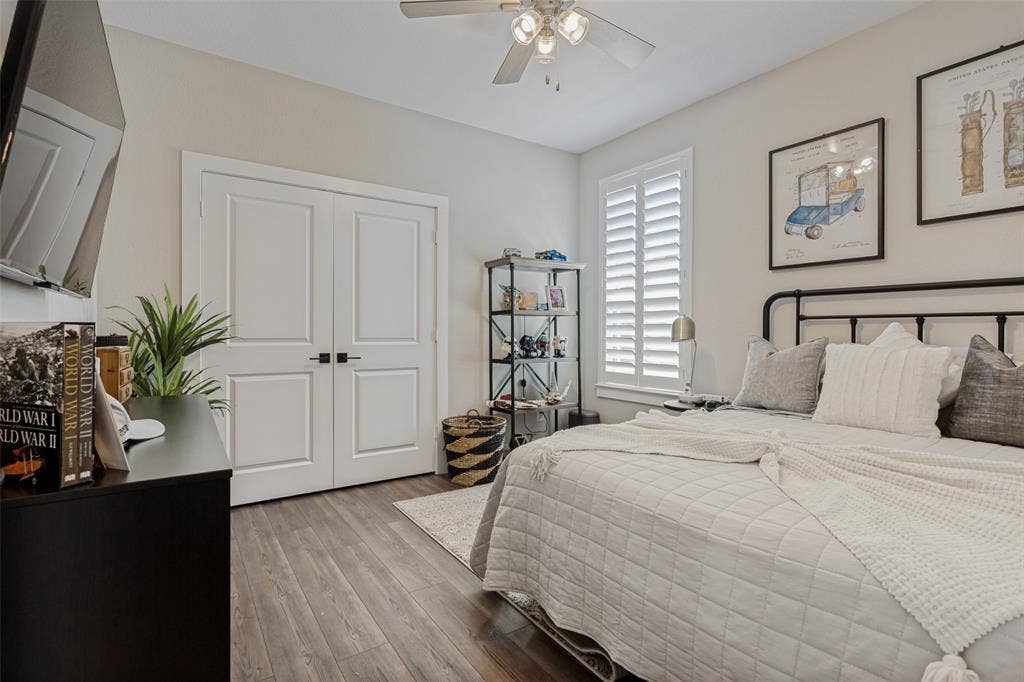 3509 The Commons Parkway, Sachse, TX 75048 Bedroom 2 upstairs