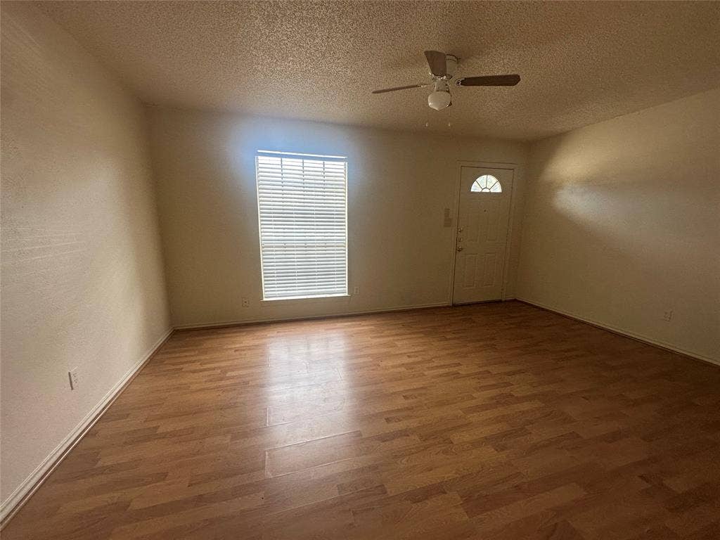 1408 15th Place, #2, Plano, TX 75074 1408 15th Place, #2, Plano, TX 75074