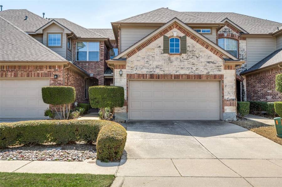 Property photo for 1840 Branch Trail, Carrollton, TX