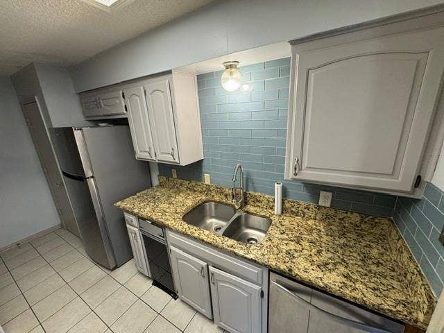 1432 Palmnold Circle W, Fort Worth, TX 76120 1432 Palmnold Circle W, Fort Worth, TX 76120