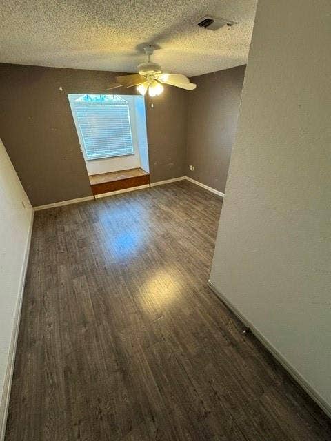 1432 Palmnold Circle W, Fort Worth, TX 76120 Bedroom 3 Upstairs