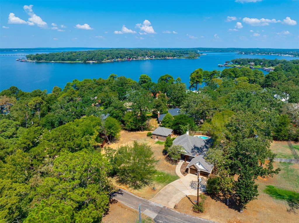 16502 Caddo Trail, Bullard, TX 75757 16502 Caddo Trail, Bullard, TX 75757