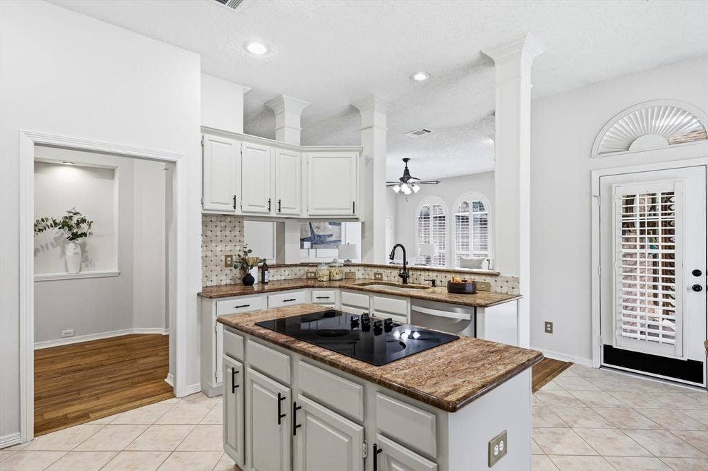 287 Tealwood Drive, Coppell, TX 75019 Island Kitchen