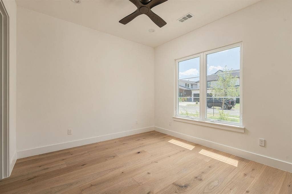 3813 Durango Drive, Dallas, TX 75220