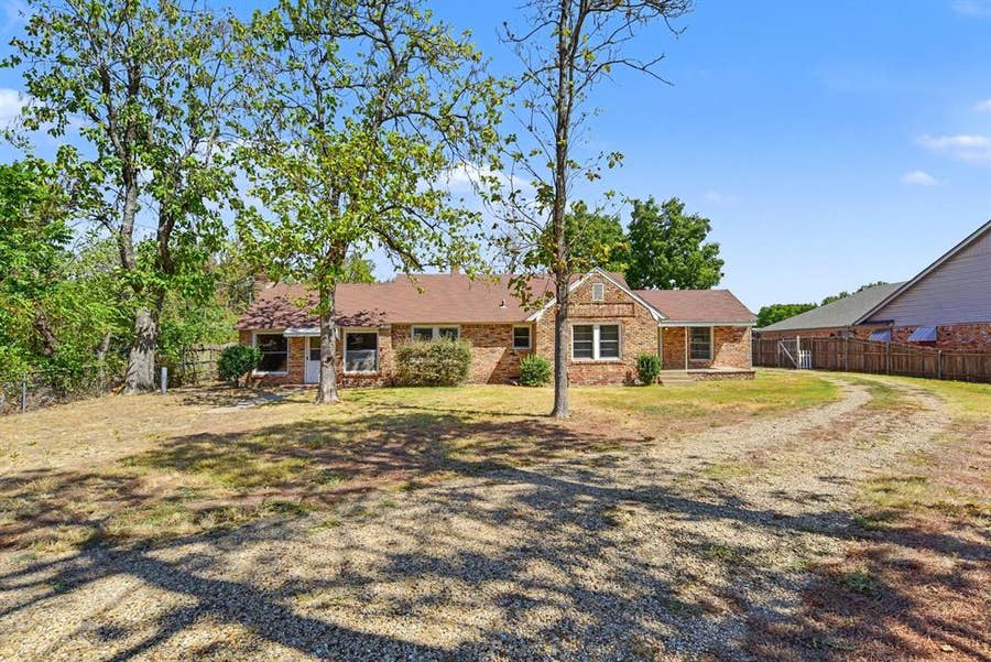 Property photo for 10609 Seagoville Road, Dallas, TX