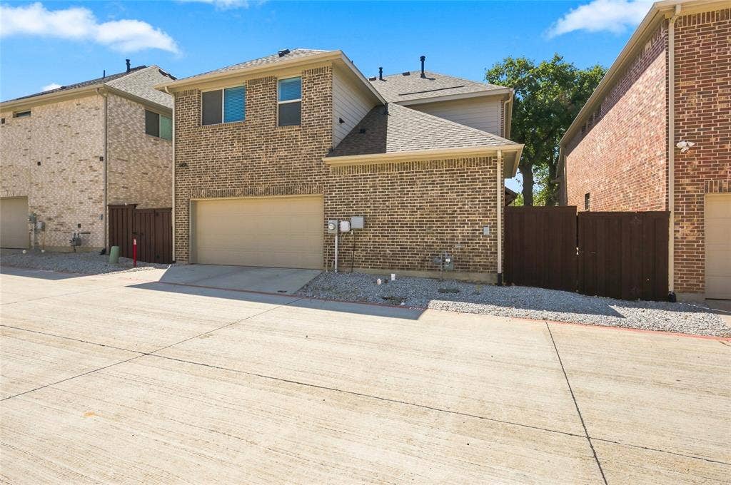 630 Patriot Lane, Irving, TX 75060 630 Patriot Lane, Irving, TX 75060
