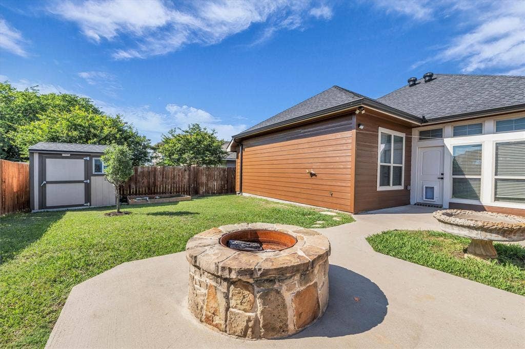 10804 Aurora Drive, Waco, TX 76708 10804 Aurora Drive, Waco, TX 76708