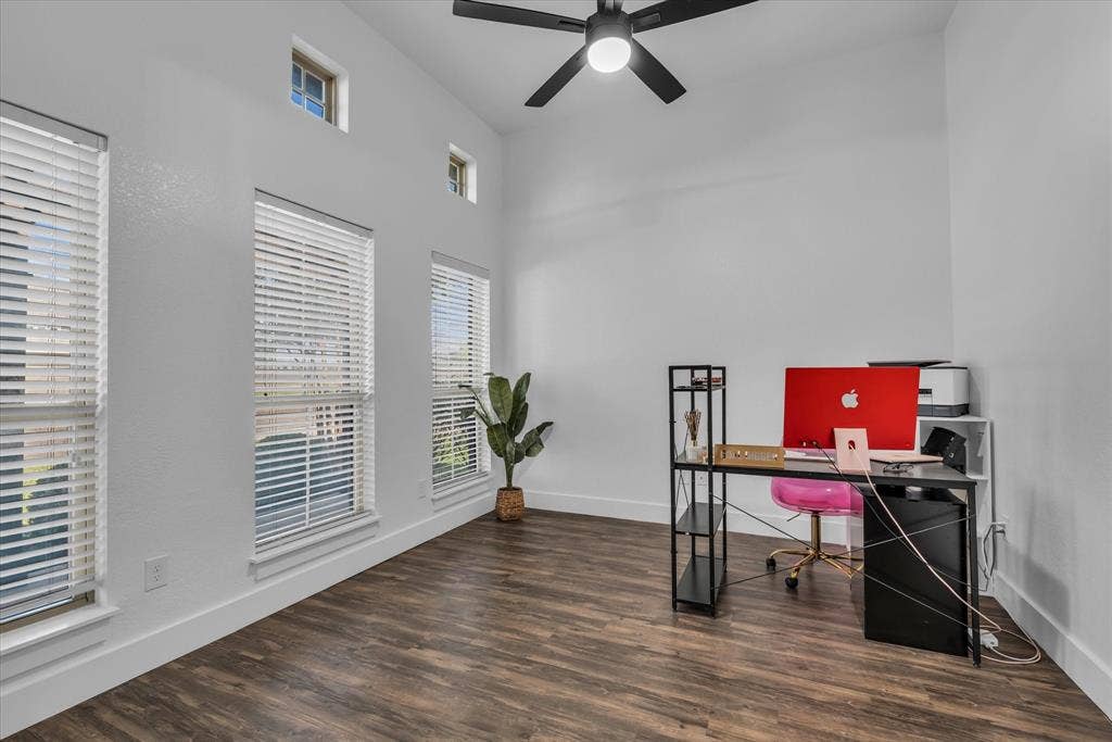 10804 Aurora Drive, Waco, TX 76708 10804 Aurora Drive, Waco, TX 76708