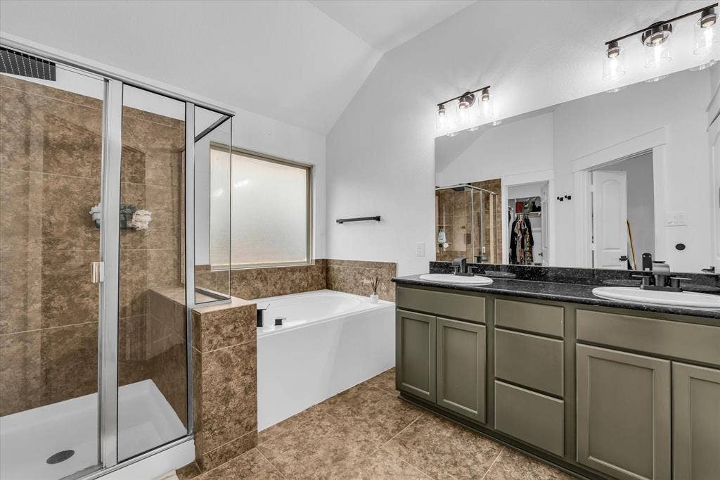10804 Aurora Drive, Waco, TX 76708 10804 Aurora Drive, Waco, TX 76708
