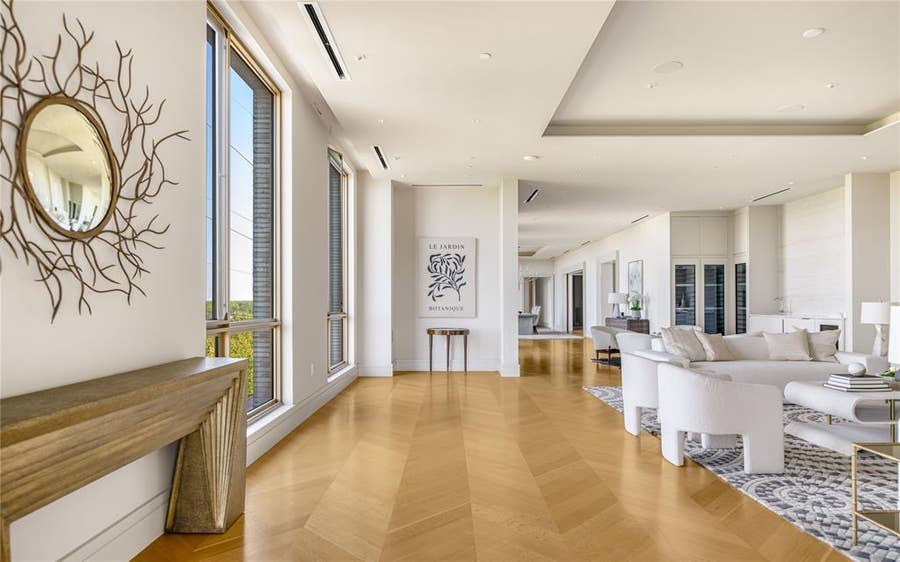 Property photo for 4205 Buena Vista Street, #501, Dallas, TX