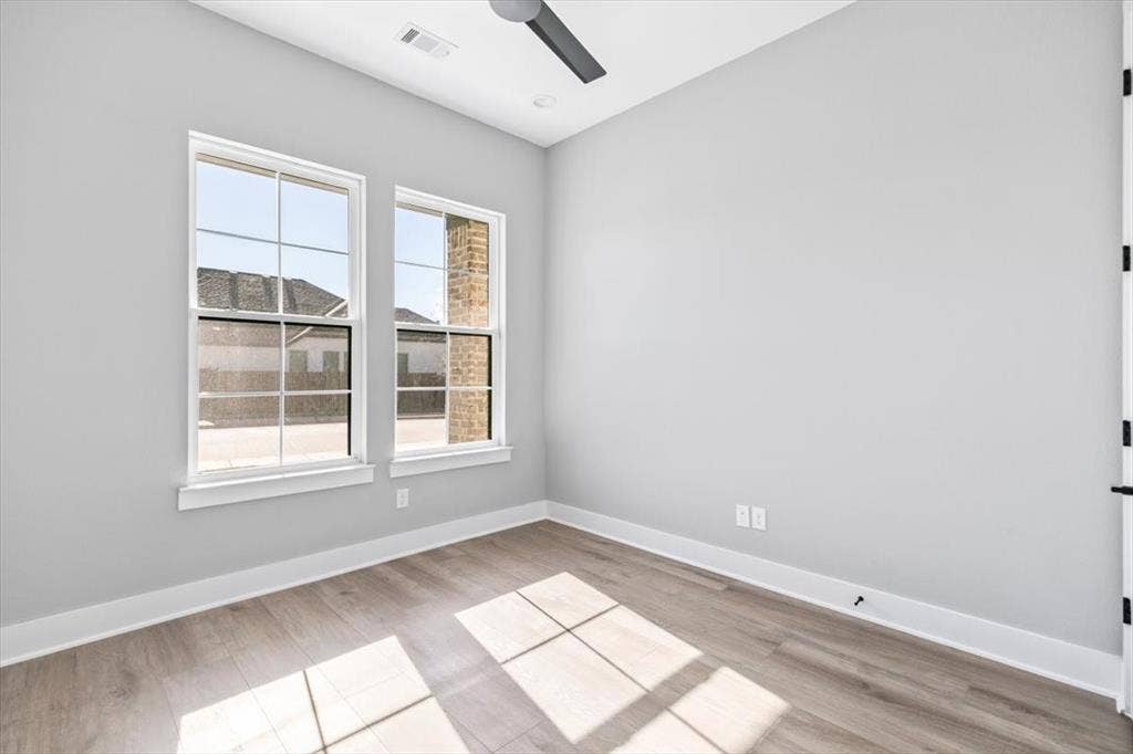Flex room; can double as Bedroom #3