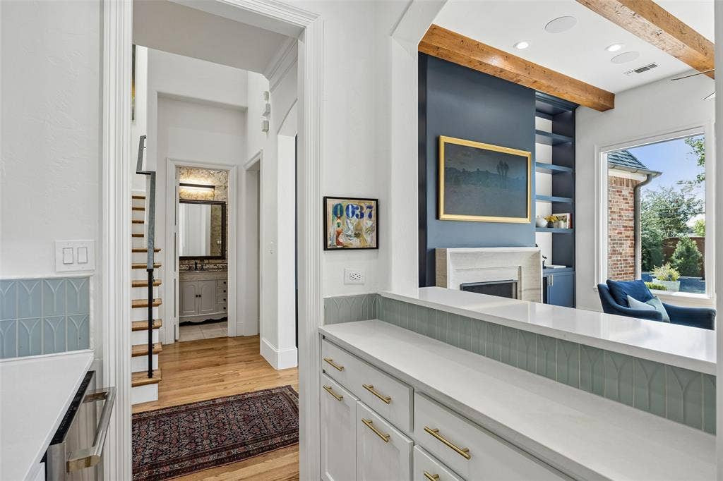 6130 Lavendale Avenue, Dallas, TX 75230 6130 Lavendale Avenue, Dallas, TX 75230